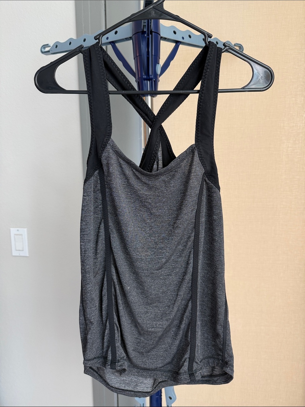 Lululemon Gray Heather Racerback Running Tank Top Back Zip Pocket